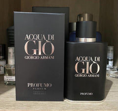 Acqua Di Gio Profumo Eau de Parfum by Giorgio Armani is an iconic marine scent that merges the freshness of ocean breeze with the depth of incense and patchouli. Elegant and intense, it’s crafted for the man who balances modern style with timeless class. This 100% authentic imported tester offers premium quality at a fraction of the retail price.