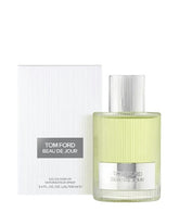 Beau De Jour Eau de Parfum by Tom Ford is a sophisticated and commanding scent that embodies the modern gentleman’s grooming ritual. With aromatic herbs, fresh lavender, and deep woods, it’s a luxurious olfactory journey for the man who leads with confidence and style. This 100% authentic imported tester delivers designer quality at a value you can’t resist.