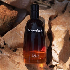 Dior Fahrenheit Eau de Toilette is an iconic scent designed for men who appreciate a unique blend of woody, spicy, and leathery notes. This 100% authentic Dior Fahrenheit perfume online is a premium imported tester that delivers exceptional longevity and projection, offering high-end quality at a fraction of the price.