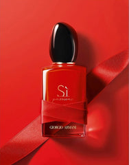 SI Passione Eau de Parfum by Giorgio Armani is a fearless blend of bright fruits and florals with a deep, seductive base. Crafted for the modern woman who says “yes” to passion, this 100% authentic imported tester delivers luxurious scent, lasting quality, and unforgettable allure without the luxury price tag.