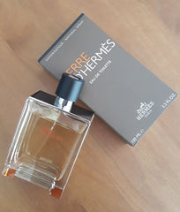 Terre D’Hermès Eau de Toilette is a masterful composition of citrus, spice, and woods. Bold yet grounded, it captures the spirit of the modern man—confident, introspective, and deeply connected to the world around him. This 100% authentic imported tester delivers the prestige of Hermès with long-lasting performance at unmatched value.