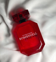 Indulge in the allure of Victoria’s Secret Bombshell Intense, a sensual and captivating fragrance designed for the confident woman who loves to stand out. This 100% authentic, imported tester offers luxury, longevity, and projection at an unbeatable price.
