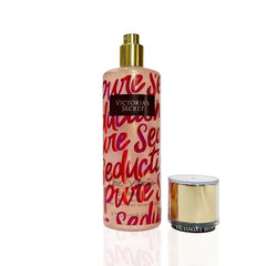 Victoria’s Secret Pure Seduction Shimmer Mist is a dazzling twist on the iconic Pure Seduction fragrance. Infused with a captivating blend of red plum and sweet freesia, plus a touch of radiant sparkle, this mist is made for those who love to shine. Whether you're heading to a party or just want to feel fabulous, it’s the ultimate blend of scent and shimmer.