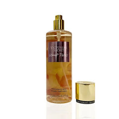 Victoria’s Secret Velvet Petals Mist wraps you in a lush embrace of velvet magnolia and sweet nectar, creating a signature scent that’s graceful, sophisticated, and irresistibly feminine. Perfect for daily wear or evening indulgence, this mist adds a luxurious touch to your fragrance collection.