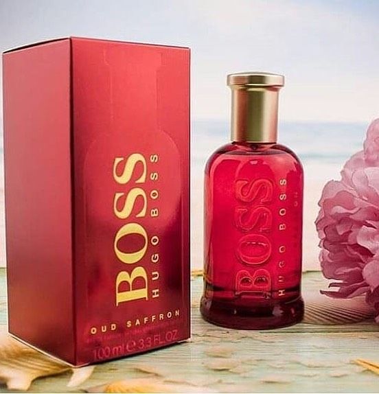 Boss Bottled Oud Saffron by Hugo Boss is a tribute to sophistication and mystery, wrapped in precious saffron, lush rose, and deep oud. Intense and captivating, it’s designed for the man who commands respect and leaves an unforgettable mark. This 100% authentic imported tester delivers signature Hugo Boss quality without the premium price tag.