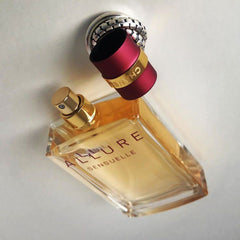 Chanel Allure Sensuelle Eau de Parfum is a deeply enchanting scent, designed for women who embody grace, sensuality, and quiet power. With its rich floral and woody base, this fragrance offers a warm, alluring embrace that lingers long after you’ve left the room. This 100% authentic imported tester delivers luxury, longevity, and refinement without the high price tag.