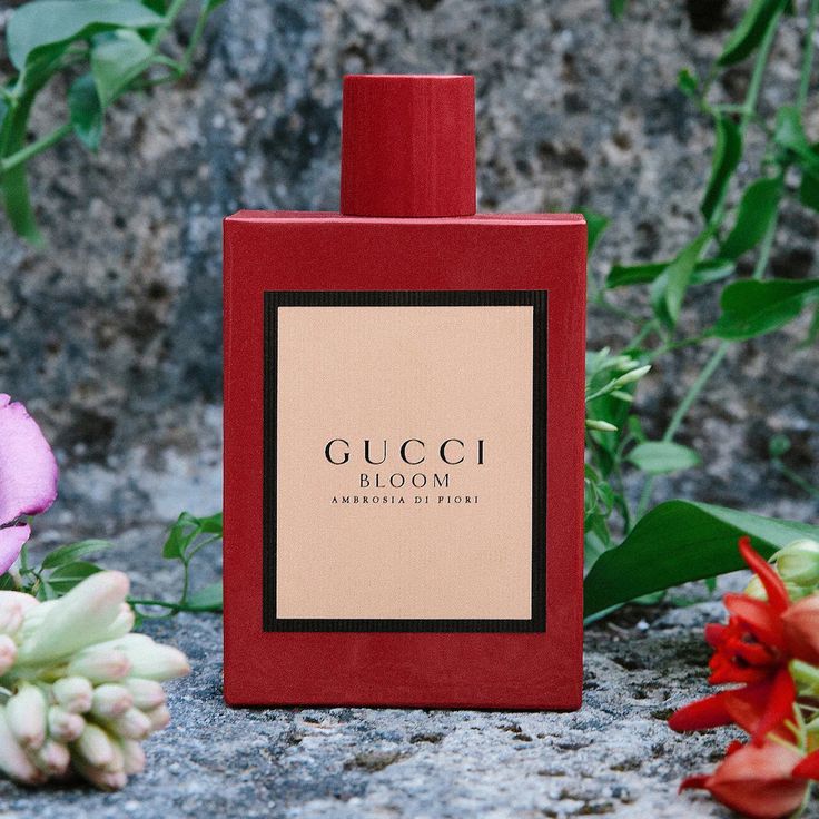 Gucci Bloom perfume bottle with flowers in the background Gucci Bloom Ambrosia di Fiori Eau de Parfum is a deeper, more luxurious interpretation of the original Bloom. This bold floral blends rare blossoms with elegant powdery undertones perfect for the confident woman who seeks a more intense, expressive signature scent. This&nbsp;100% authentic imported tester delivers true Gucci quality at unbeatable price.