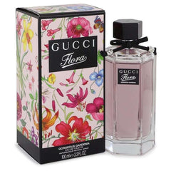 Gucci Flora Gorgeous Gardenia Eau de Toilette is a vibrant, floral, and feminine scent designed for those who love light, fresh, and romantic fragrances. This 100% authentic, imported tester is perfect for anyone who values premium quality at a fraction of the price.