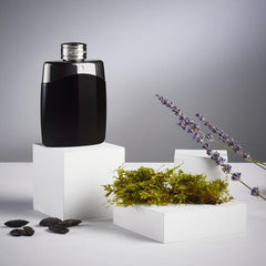 Mont Blanc Legend Eau de Toilette is a refined, masculine scent that blends fruity freshness with rich, woody depth. Top notes of Lavender, Pineapple, and Bergamot, earthy notes, middle of oak moss, Red Apple, and Rose, with base of Tonka Bean and Sandalwood, make the perfect scent for the modern gentleman. This 100% authentic imported tester offers premium quality and performance at an unbeatable value