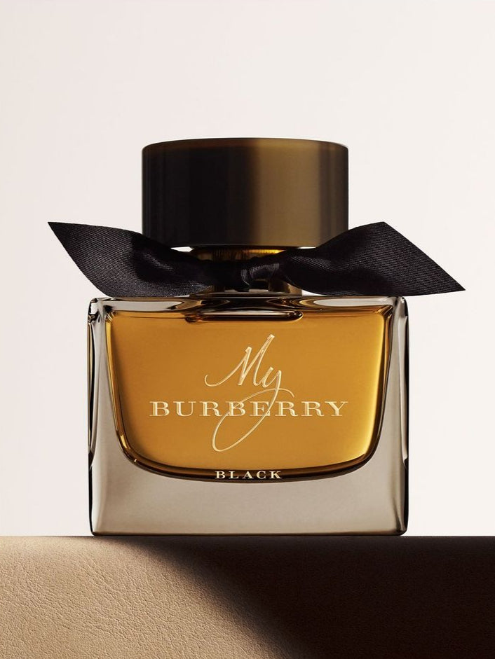 My Burberry Black Parfum is a luxurious reinterpretation of the classic My Burberry scent, designed for the woman who leaves a lasting impression. A rich fusion of floral, fruity, and deep amber notes, it’s bold, warm, and irresistibly captivating. This 100% authentic imported tester offers premium quality at an unbeatable value because sophistication should never come at a premium.
