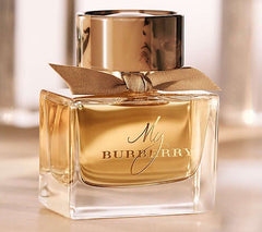 My Burberry Eau de Parfum captures the essence of a London garden after the rain, blending delicate florals with a modern freshness. Inspired by the iconic Burberry trench coat, this scent embodies sophistication, charm, and classic elegance. This 100% authentic imported tester offers luxurious quality without the luxury price tag.