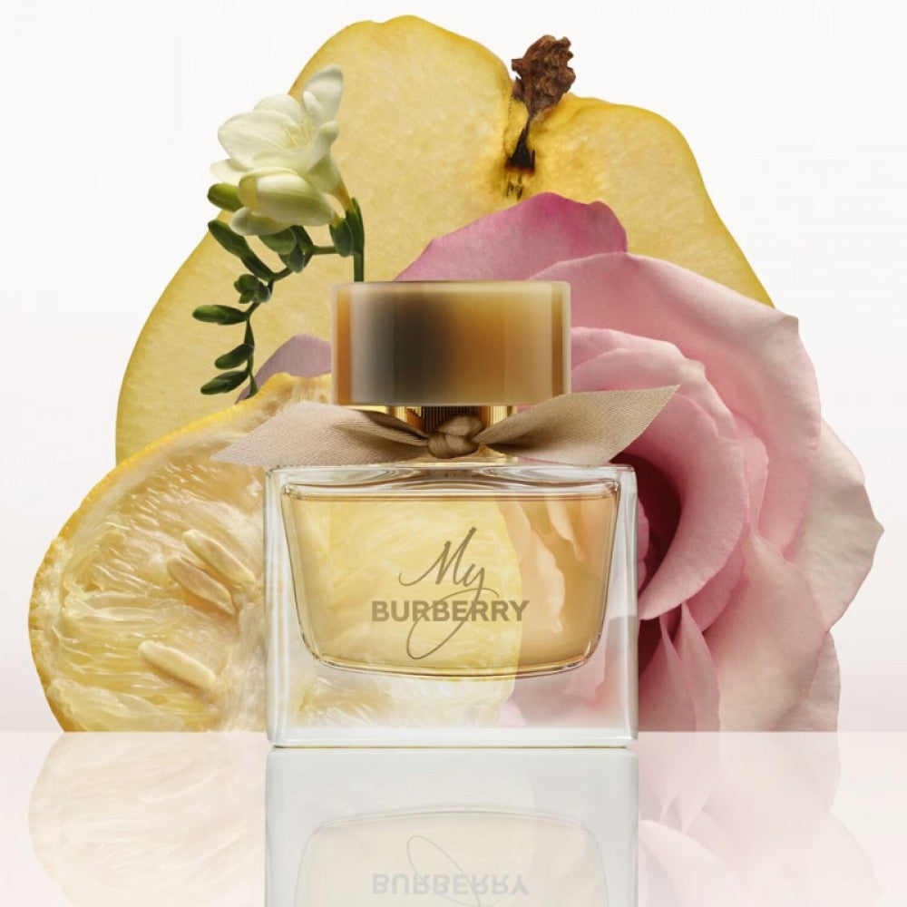 My Burberry Eau de Parfum captures the essence of a London garden after the rain, blending delicate florals with a modern freshness. Inspired by the iconic Burberry trench coat, this scent embodies sophistication, charm, and classic elegance. This 100% authentic imported tester offers luxurious quality without the luxury price tag.
