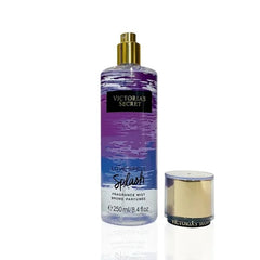 Victoria’s Secret Love Spell Splash is a vibrant blend of cherry blossom and juicy peach, crafted for the woman who radiates joy and charm. This feather-light mist offers a playful scent that lingers throughout the day perfect for everyday wear or those special moments when you want to feel your best.