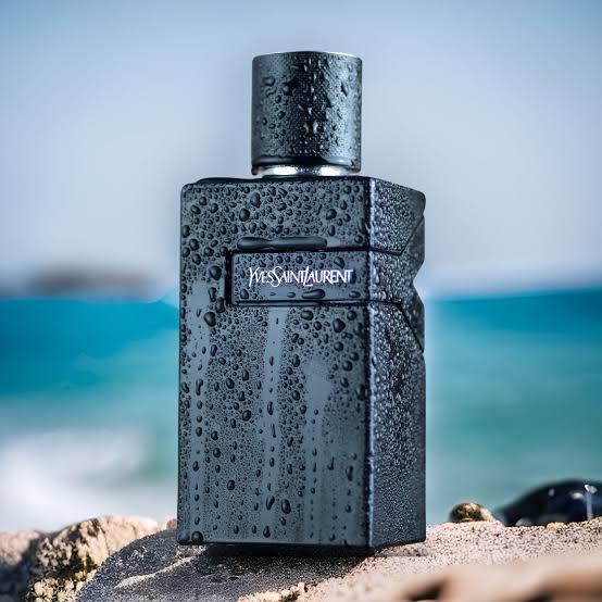 YSL Y Le Parfum is a bold interpretation of the iconic Y DNA, blending crisp freshness with powerful woody tones. Designed for the modern man who dares to dream and achieves greatness, this 100% authentic imported tester delivers premium YSL quality at an unbeatable price.